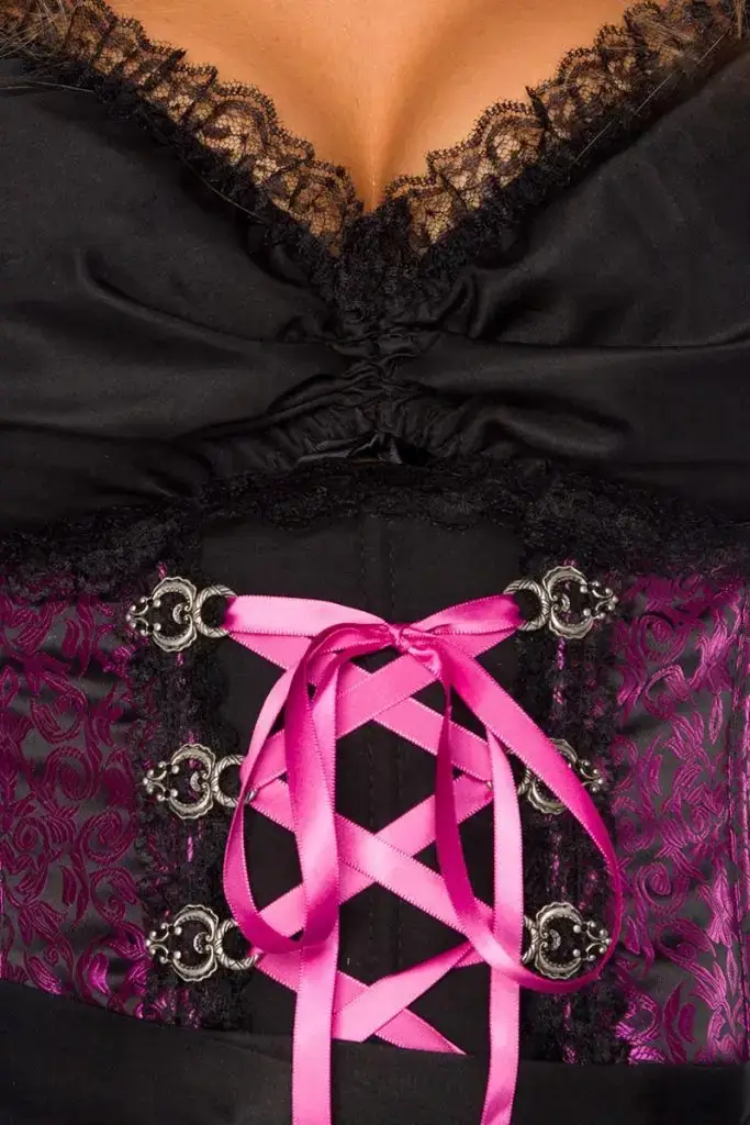 Dirndl schlicht elegant Brombeer Vergrößerung vom Mieder mit Schnürung